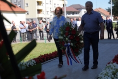 P1037905