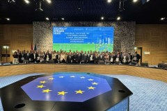 IMG-5aa23811238606e44e122207fdddcd70-V_1024x768