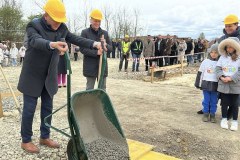 IMG-46f48a9b0fd610ddfd19077b37250ec8-V_1024x576