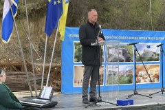 IMG-676a013fc469e68184092bd4d3b8075f-V_1024x576