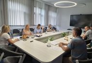 Gradonačelnik Tomić održao sastanak s ravnateljima i direktorima gradskih ustanova i tvrtki 5 IMG 72a3e3ceaebc4db67ecaf7d4e42da166 V 1024x768