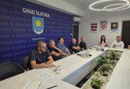 U Slatini održan inicijalni sastanak: Definiran datum i program obilježavanja 35. obljetnice 136. slatinske brigade HV-a 5 IMG 6538e7e4c7a4ca66be5a635fa8399379 V 1024x768