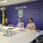 „Prilagodba klimatskim promjenama - Zelena urbana obnova u Slatini - sadnja drveća i postavljanje vrtnih sjenica“ 5 naslovna prilagodba