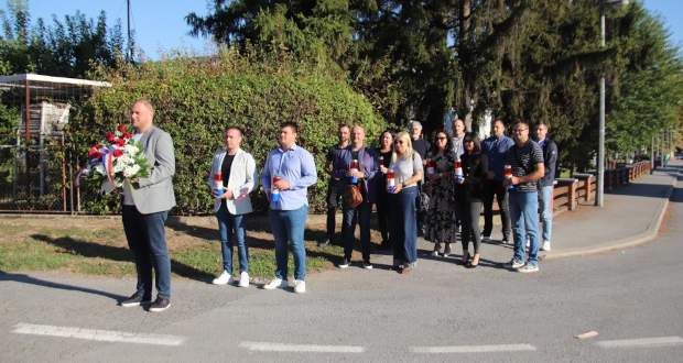 naslovna vojarna grad