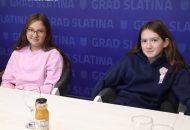 Dječji forumi Osmijeh“ i „Mladost“ – dječji glas je važan: Slatinski forumaši sa svojim prijedlozima i pitanjima kod gradonačelnika Slatine 32 IMG 3761 1024x683