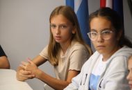 Dječji forumi Osmijeh“ i „Mladost“ – dječji glas je važan: Slatinski forumaši sa svojim prijedlozima i pitanjima kod gradonačelnika Slatine 24 IMG 3810 1024x683
