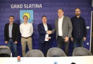 Grad Slatina: Potpisan ugovor za novu pješačku infrastrukturu kod Gradske uprave 16 IMG 4167 1024x683