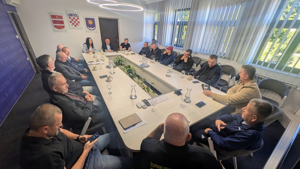 Pripreme za 35. obljetnicu 136. slatinske brigade i 64. samostalnog bataljuna: Dostojanstvena proslava uz vojni i ratni ponos Slatine 30 viber slika 2026 09 29 11 46 19